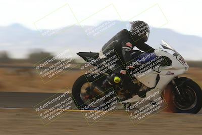 media/Sep-10-2022-SoCal Trackdays (Sat) [[a5bf35bb4a]]/Turn 2 (1pm)/